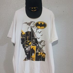 DC Comics Batman Yellow and Black T-shirt And Hat Set XL